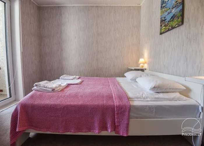 Forest Svečių namai